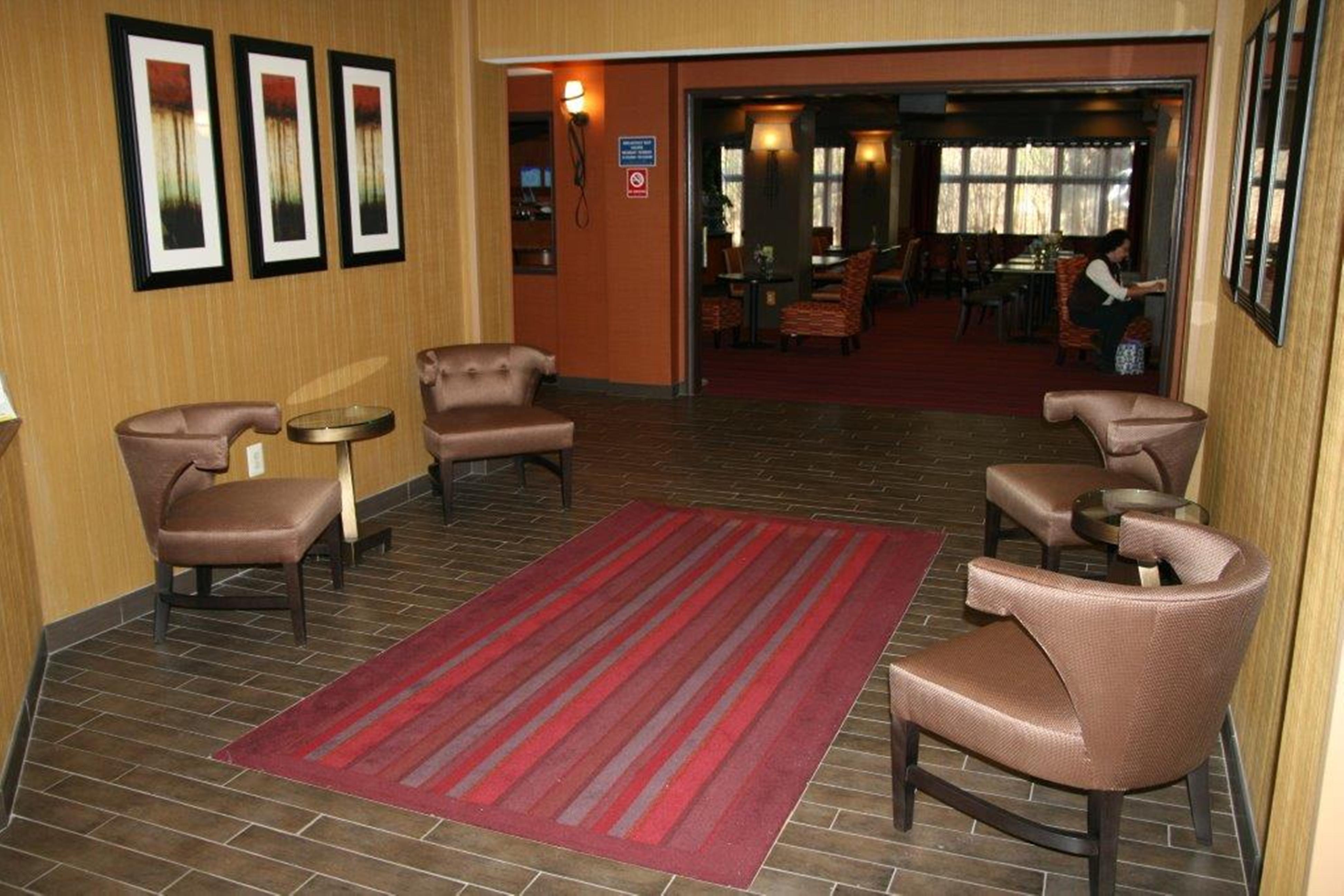 Holiday Inn Express Hotel & Suites Vineland Millville By Ihg Eksteriør bilde