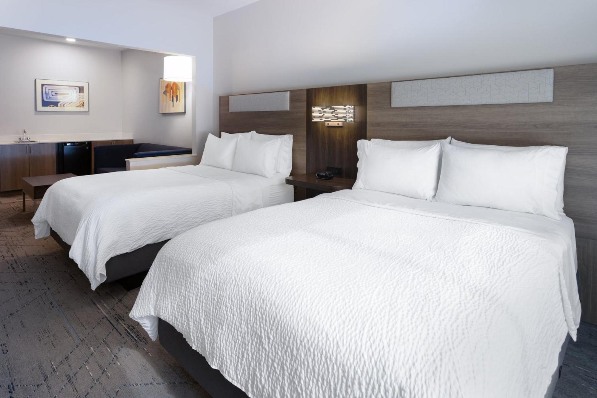 Holiday Inn Express Hotel & Suites Vineland Millville By Ihg Eksteriør bilde