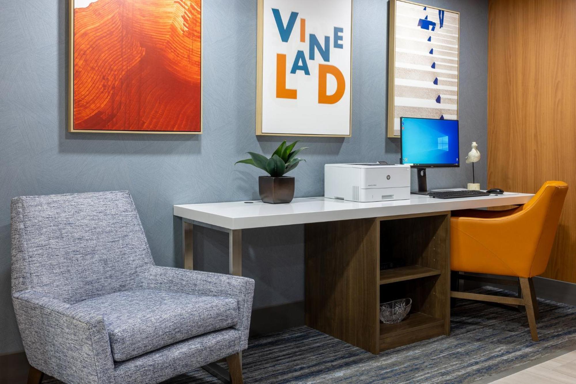 Holiday Inn Express Hotel & Suites Vineland Millville By Ihg Eksteriør bilde