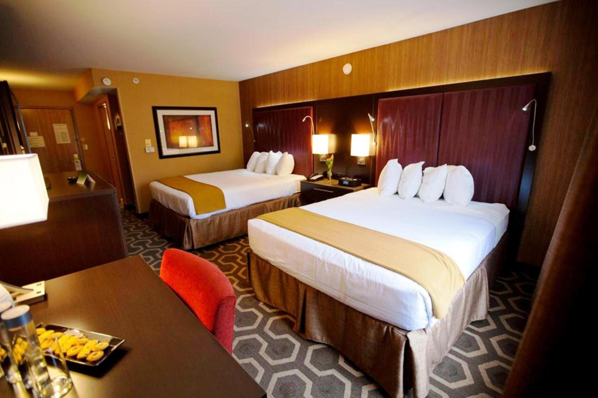 Holiday Inn Express Hotel & Suites Vineland Millville By Ihg Eksteriør bilde